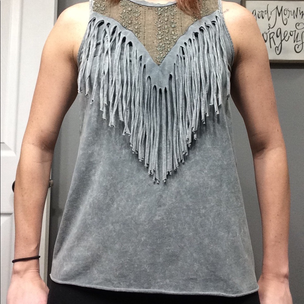 BUY 2, GET 1 FREE! BKE Gimmicks Fringe Tank